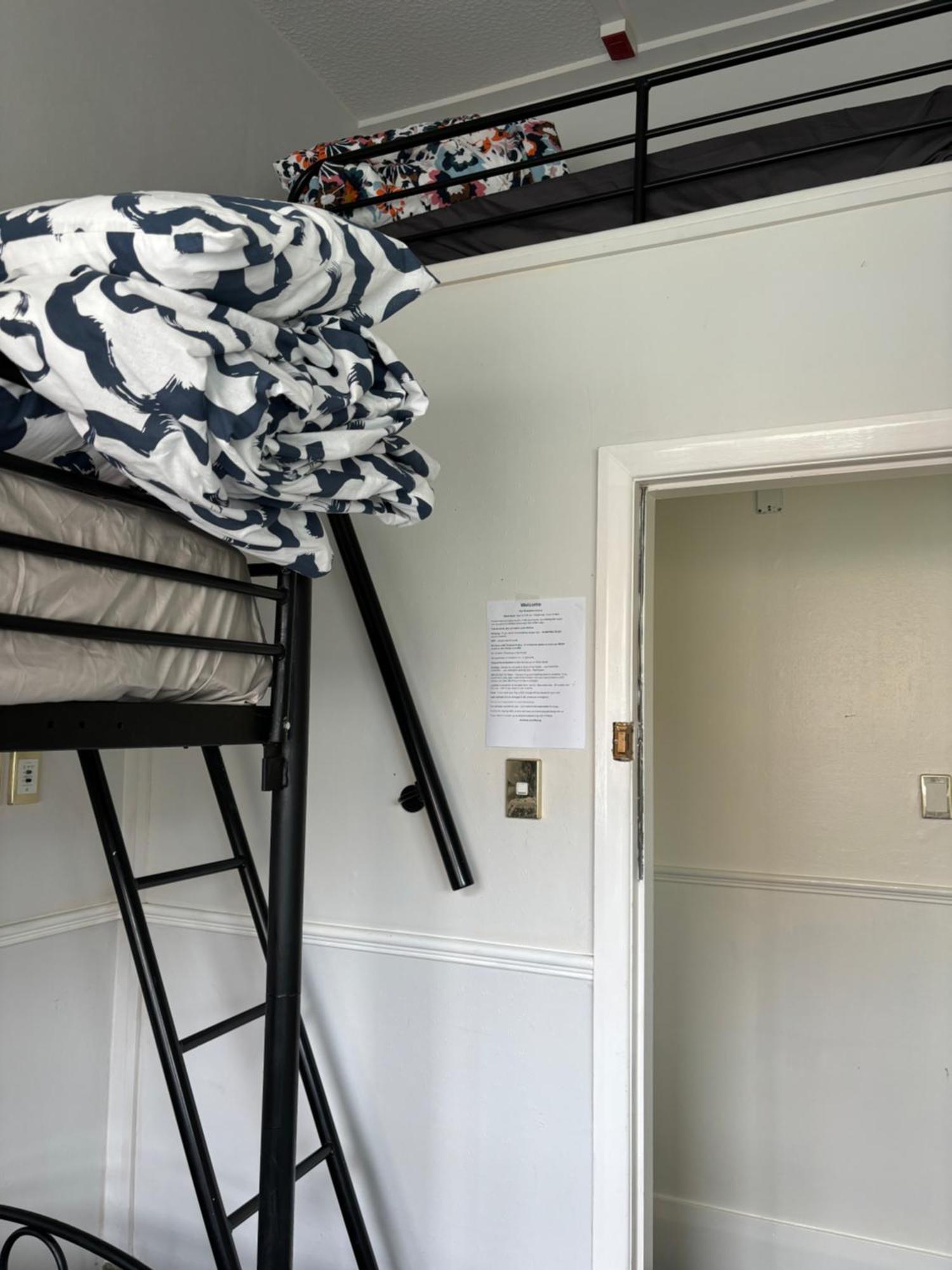 Albergue Worldwide Backpackers Wellington Exterior foto